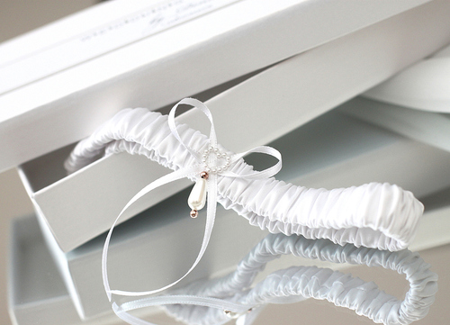 Kājas mežģīne līgaviņai ABIGAIL TOSS GARTER